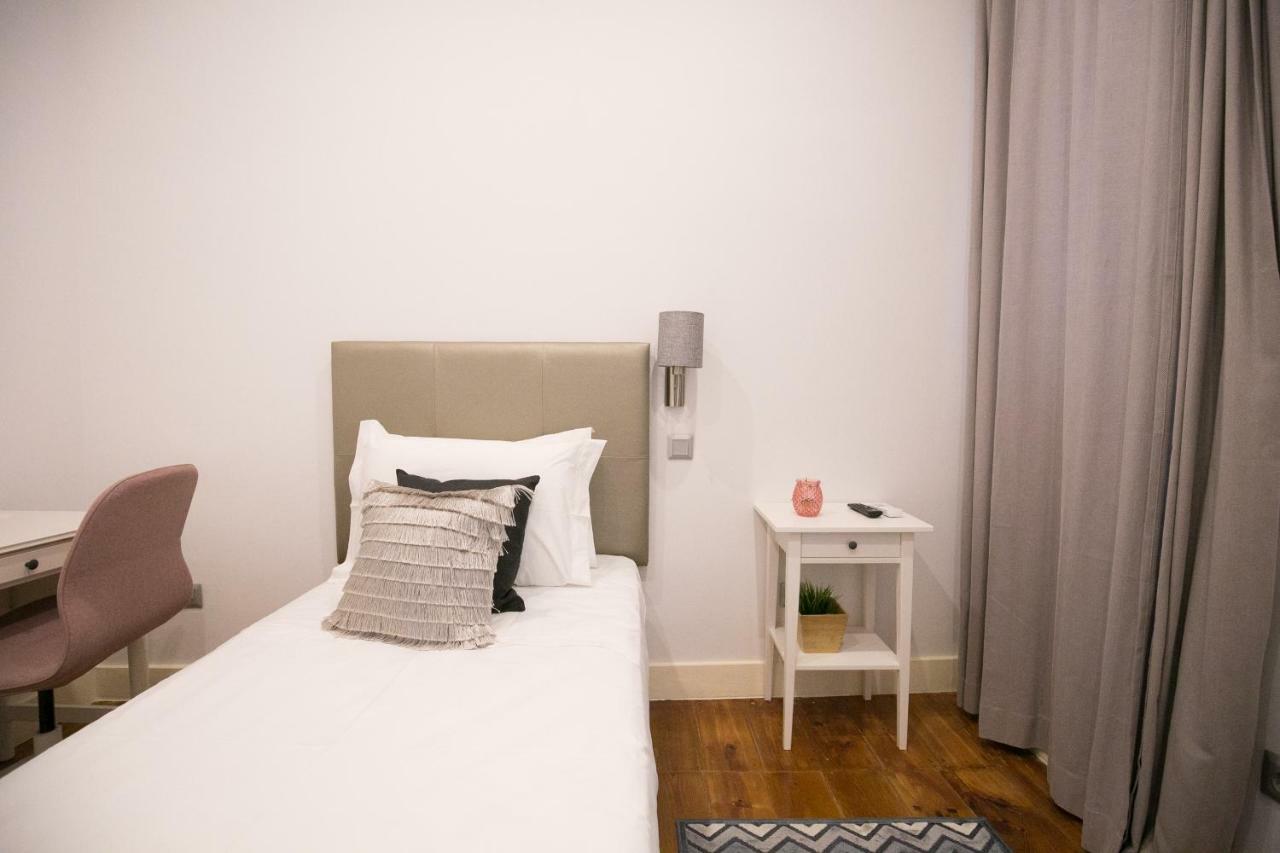 Appartement Rua Luciano Cordeiro Bhuiyan Family Host à Lisboa Extérieur photo