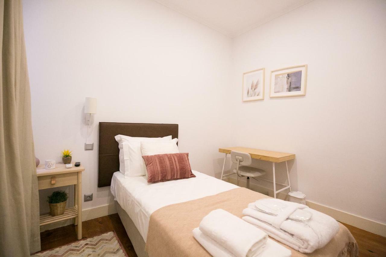 Appartement Rua Luciano Cordeiro Bhuiyan Family Host à Lisboa Extérieur photo
