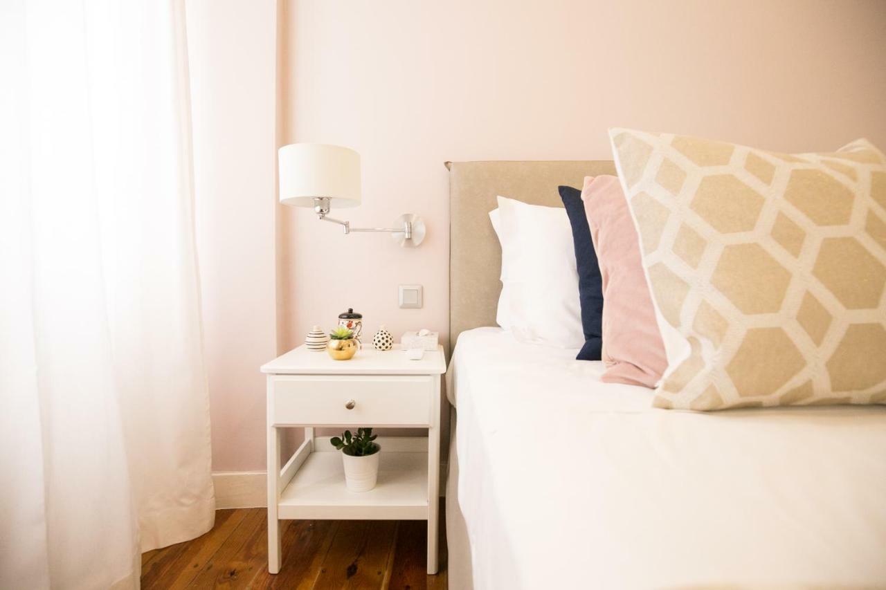 Appartement Rua Luciano Cordeiro Bhuiyan Family Host à Lisboa Extérieur photo